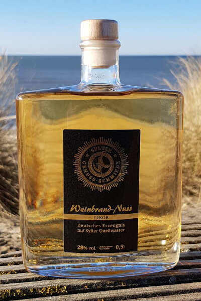 Weinbrand-Nuss Weinbrand-Nuss
